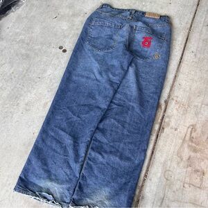 Vintage embroidered rocawear jean